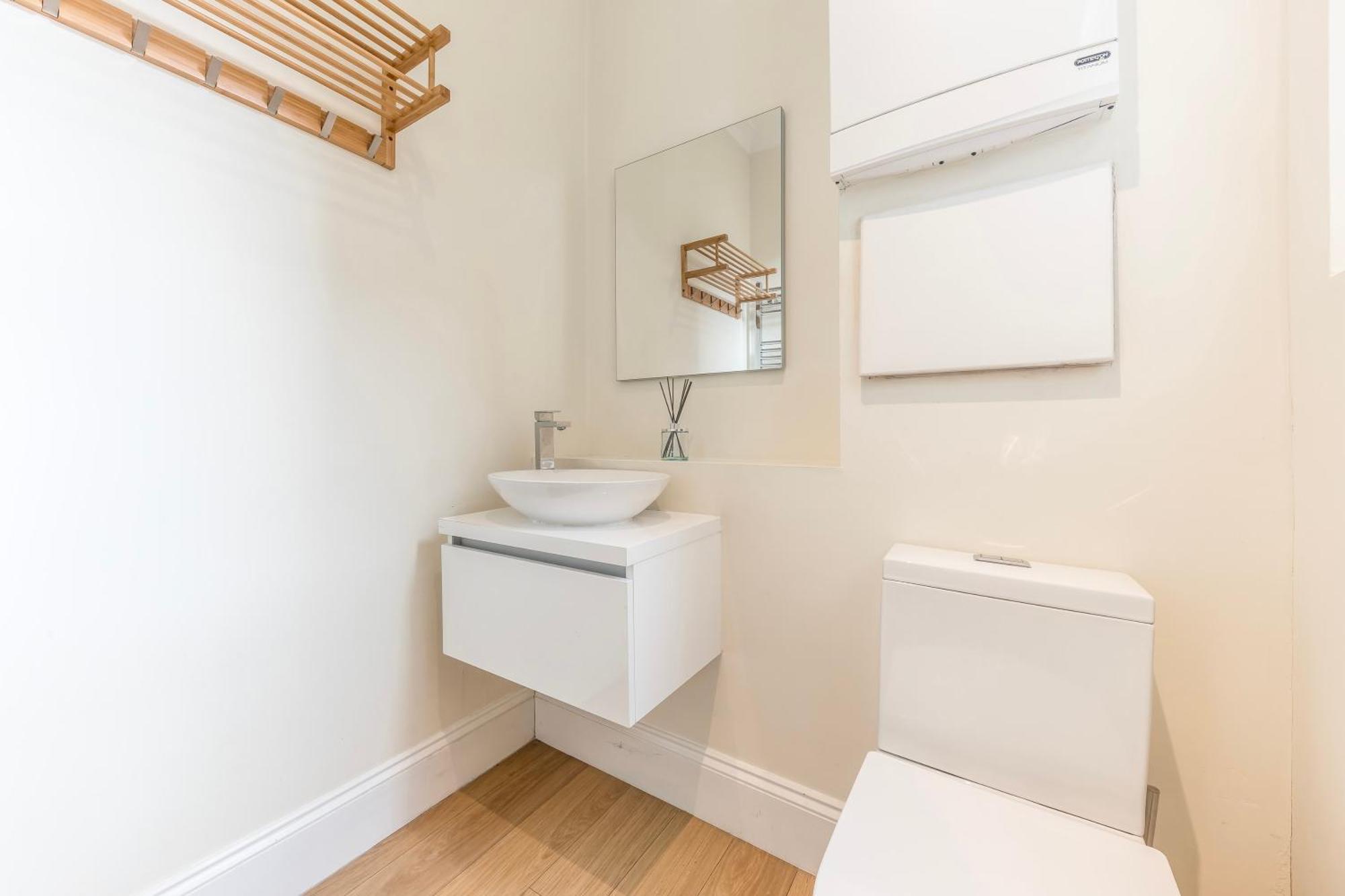Willa Stylish & Spacious 3 Bed Victorian House Sleeps Up To 7 - Near O2, Museums, Excel, Mazehill Station 12 Mins Direct Into London Bridge Zewnętrze zdjęcie